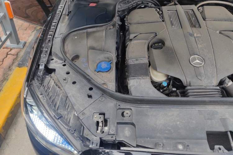 Used Mercedes-Benz S-Class 2014 S 400 L Prestige Edition Engine Bay Right