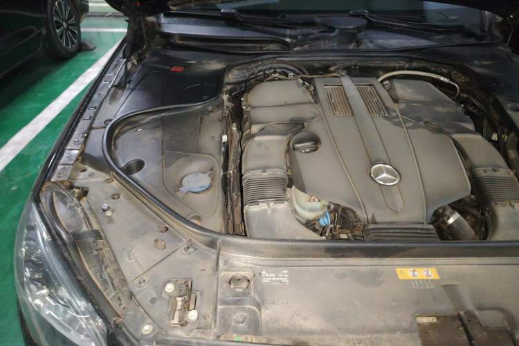 Used Mercedes-Benz S-Class 2014 S 400 L Prestige Edition Engine Bay Right