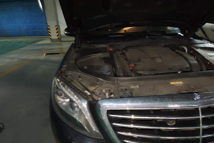 Used Mercedes-Benz S-Class 2014 S 400 L HYBRID Engine Bay Right