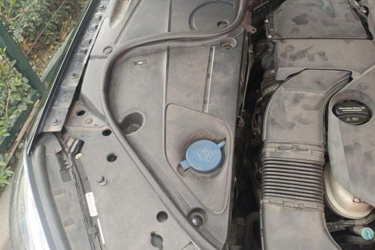 Used Mercedes-Benz S-Class 2014 S 320 L Luxury Model Engine Bay Right