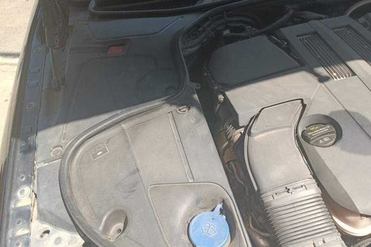 Used Mercedes-Benz S-Class 2014 S 320 L Business Model Engine Bay Right