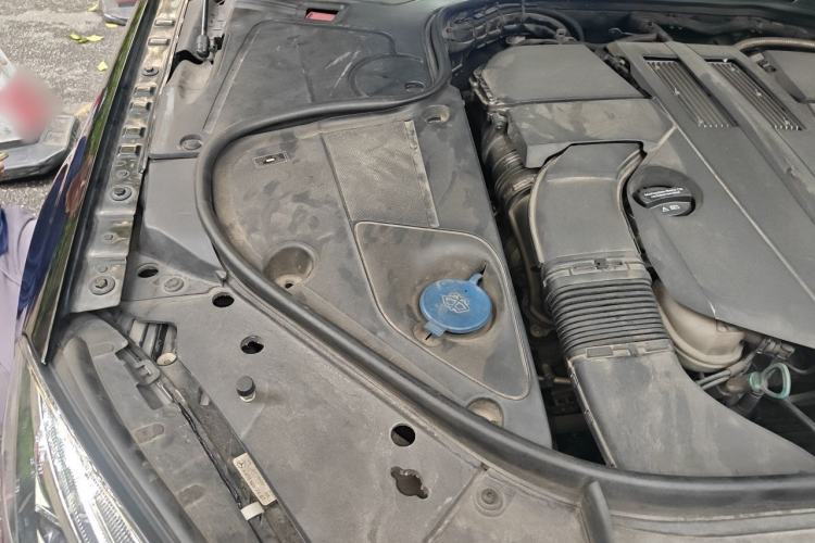 Used Mercedes-Benz S-Class 2014 S 320 L Luxury Model Engine Bay Right