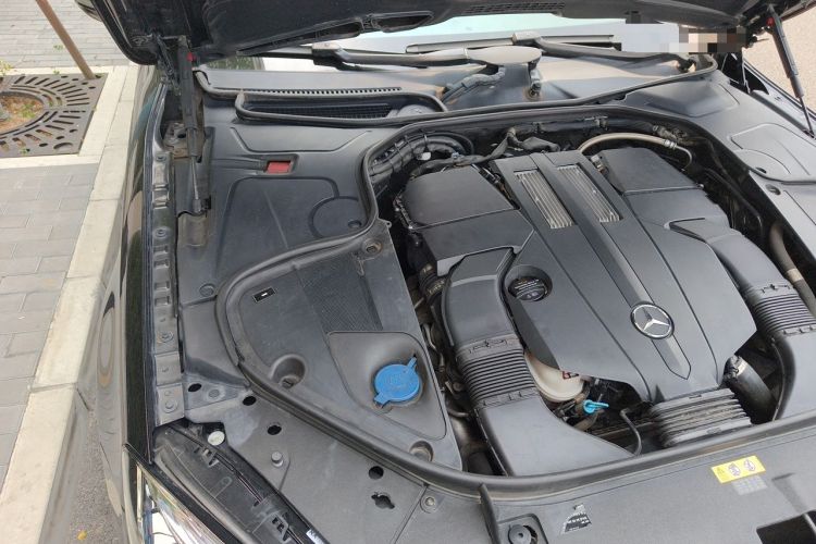 Used Mercedes-Benz S-Class 2014 S 320 L Business Model Engine Bay Right
