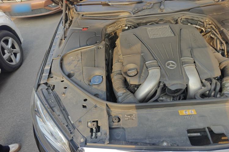 Used Mercedes-Benz S-Class 2014 S 500 L 4MATIC Engine Bay Right