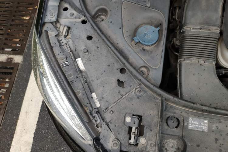 Used Mercedes-Benz S-Class 2014 S 320 L Business Model Engine Bay Right