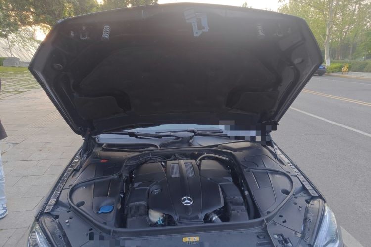 Used Mercedes-Benz S-Class 2014 S 320 L Business Model Engine Bay