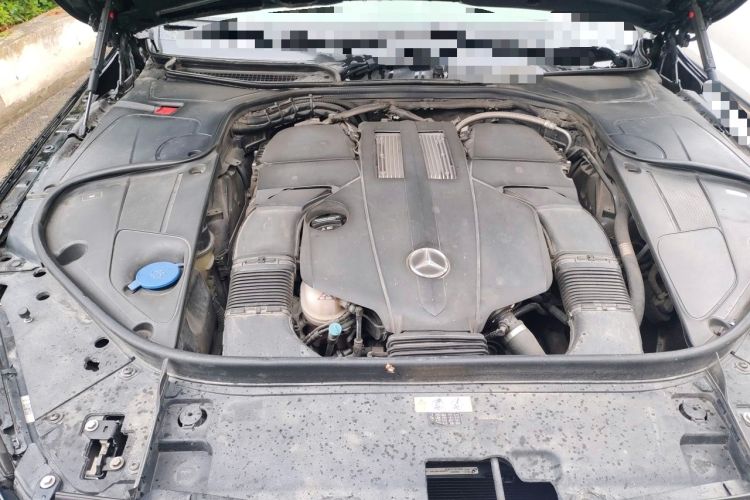 Used Mercedes-Benz S-Class 2014 S 320 L Business Model Engine Bay