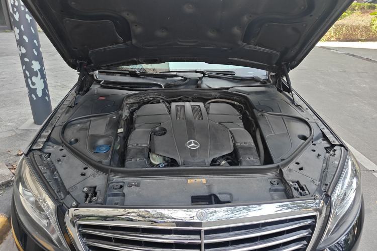 Used Mercedes-Benz S-Class 2014 S 400 L Prestige Edition Engine Bay