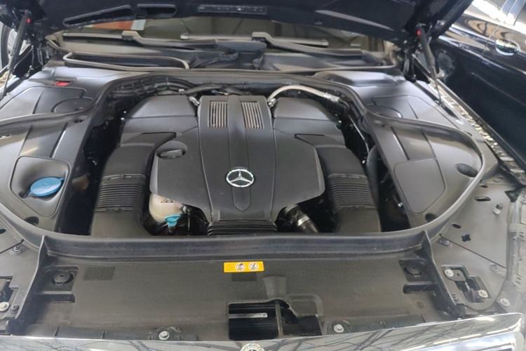 Used Mercedes-Benz S-Class 2014 S 320 L Business Model Engine Bay