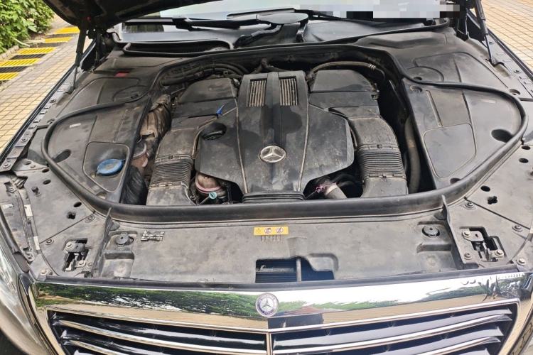 Used Mercedes-Benz S-Class 2014 S 320 L Business Model Engine Bay