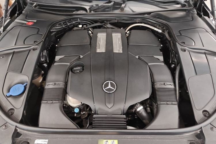 Used Mercedes-Benz S-Class 2014 S 320 L Business Model Engine Bay