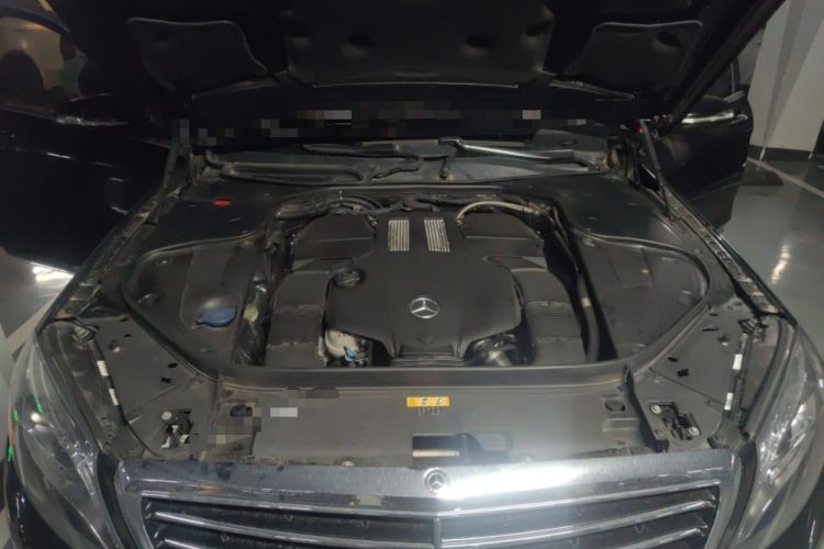 Used Mercedes-Benz S-Class 2014 S 320 L Business Model Engine Bay