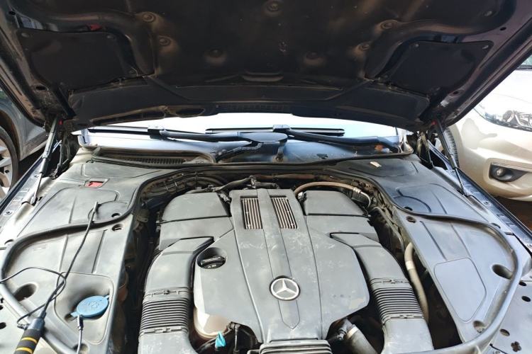 Used Mercedes-Benz S-Class 2014 S 320 L Business Model Engine Bay