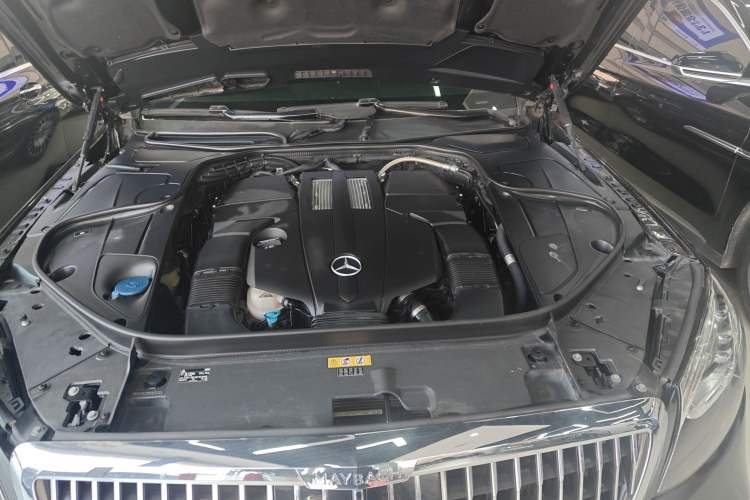 Used Mercedes-Benz S-Class 2014 S 320 L Business Model Engine Bay
