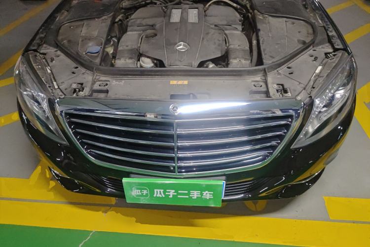Used Mercedes-Benz S-Class 2014 S 320 L Business Model Engine Bay