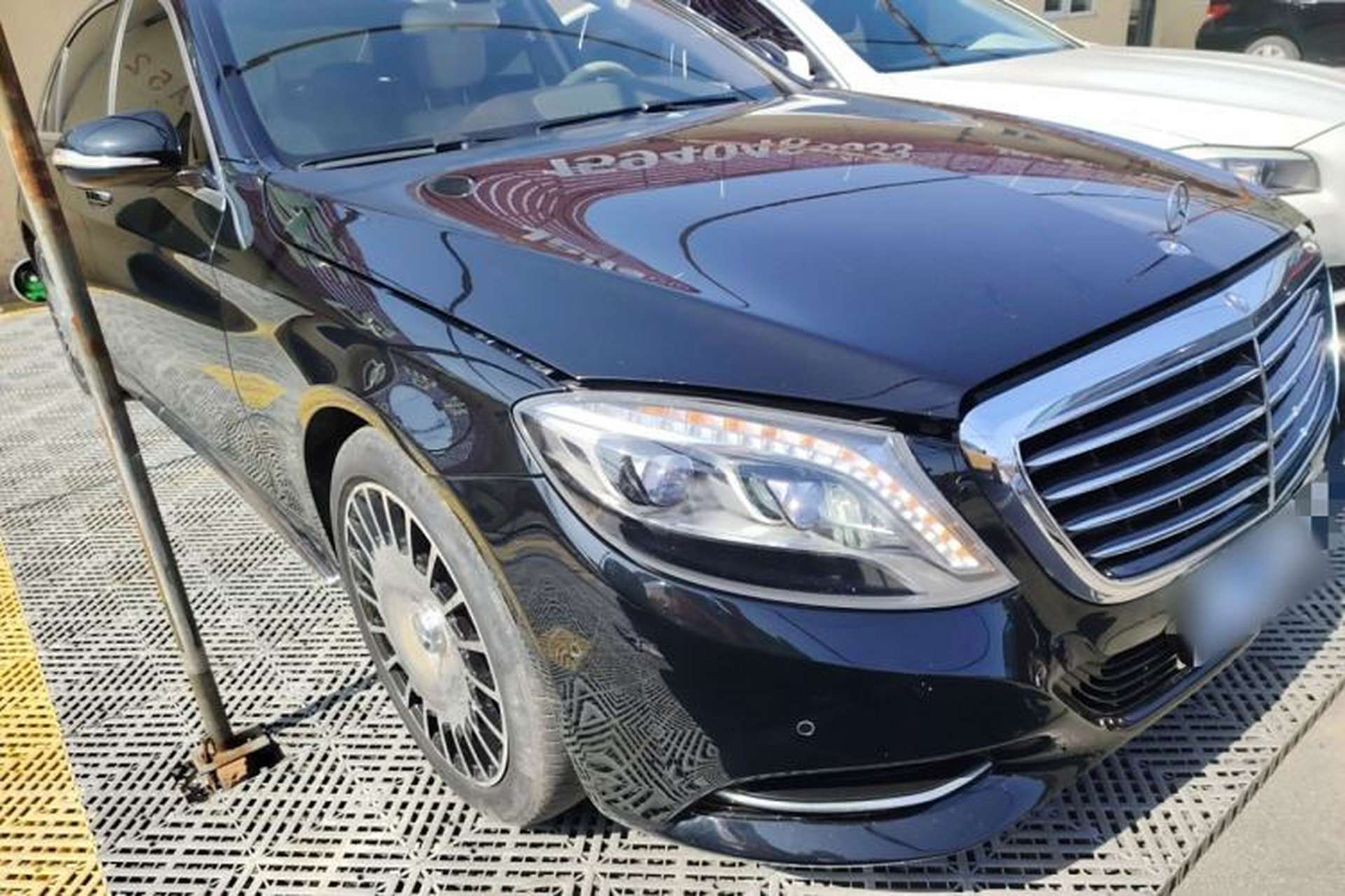 Used Mercedes-Benz S-Class 2014 S 320 L Business Model Exterior 1