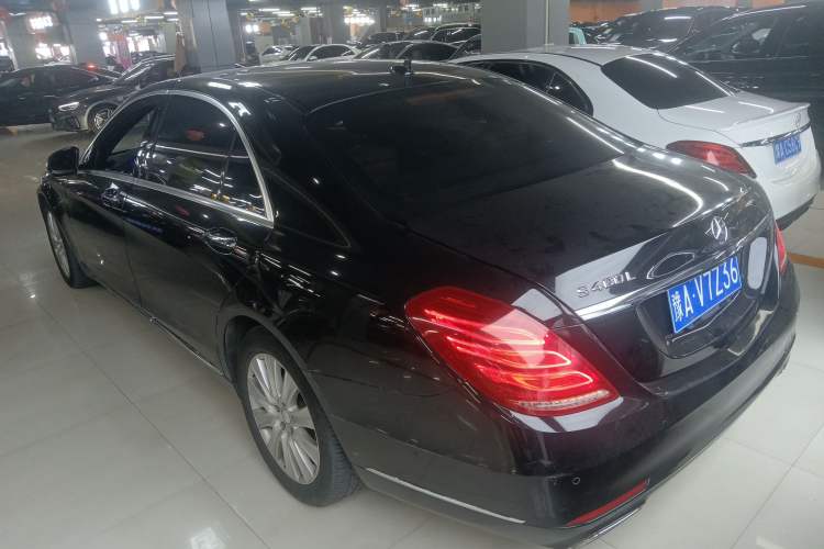 Used Mercedes-Benz S-Class 2014 S 320 L Luxury Model Exterior 2