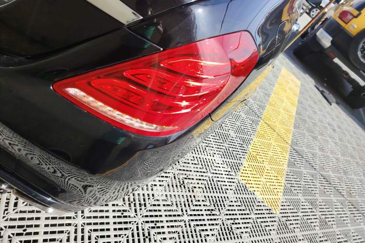 Used Mercedes-Benz S-Class 2014 S 320 L Business Model Exterior 2