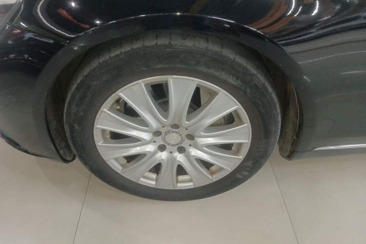 Used Mercedes-Benz S-Class 2014 S 320 L Luxury Model Exterior 4