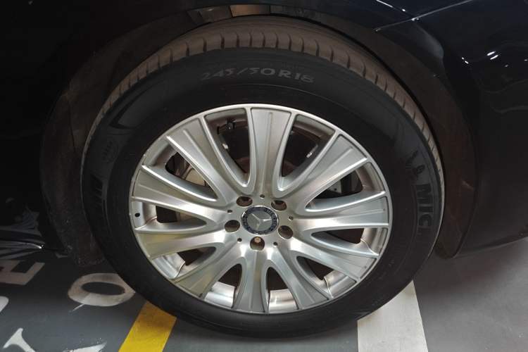 Used Mercedes-Benz S-Class 2014 S 320 L Business Model Exterior 4