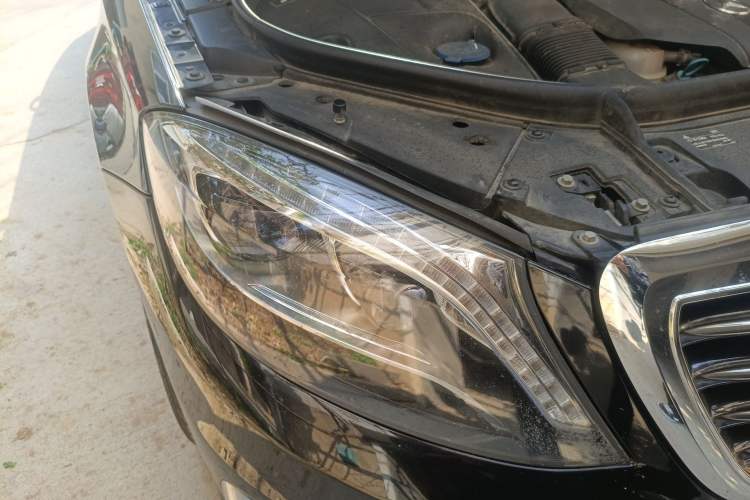 Used Mercedes-Benz S-Class 2014 S 320 L Luxury Model Exterior 6