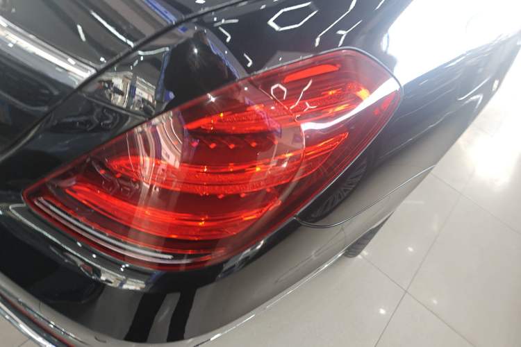Used Mercedes-Benz S-Class 2014 S 320 L Business Model Exterior 6