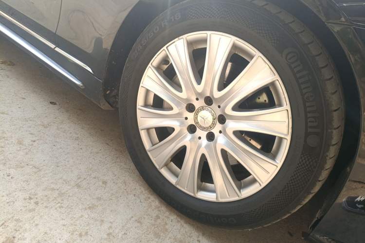 Used Mercedes-Benz S-Class 2014 S 320 L Luxury Model Exterior 7