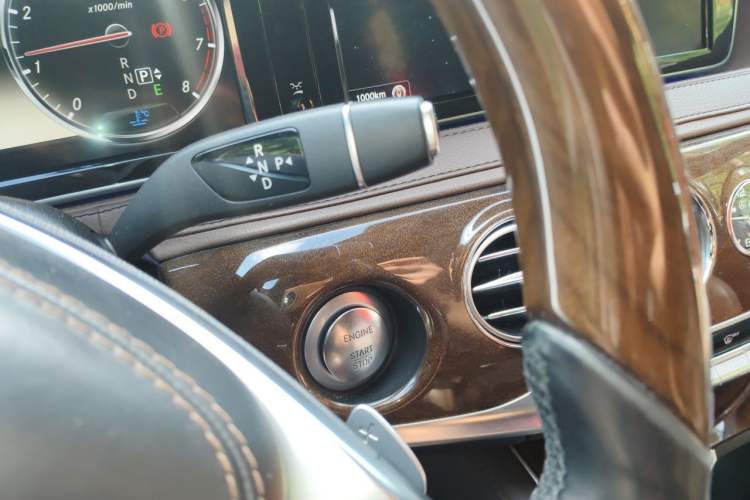 Used Mercedes-Benz S-Class 2014 S 500 L Gear Lever