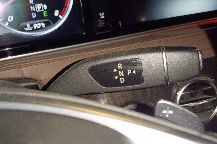 Used Mercedes-Benz S-Class 2014 S 320 L Luxury Model Gear Lever