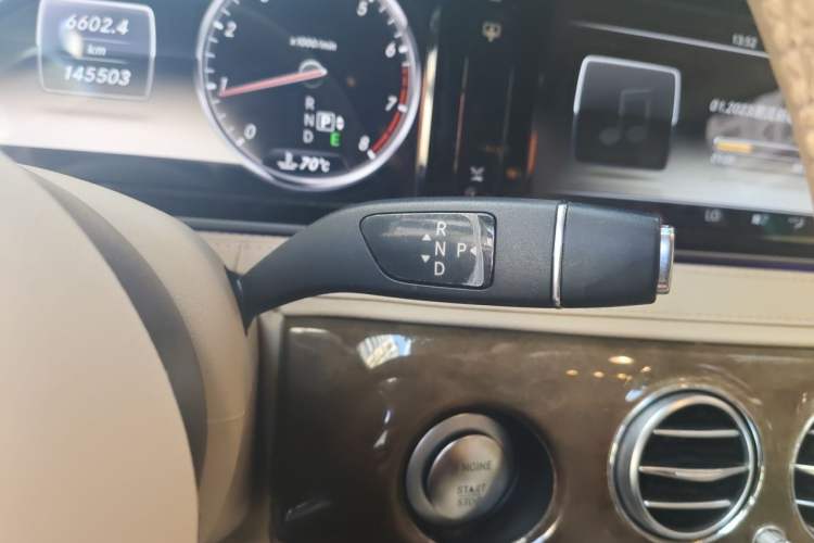 Used Mercedes-Benz S-Class 2014 S 400 L Prestige Edition Gear Lever
