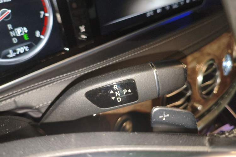 Used Mercedes-Benz S-Class 2014 S 400 L Prestige Edition Gear Lever