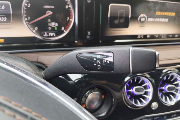 Used Mercedes-Benz S-Class 2014 S 400 L Luxury Model Gear Lever