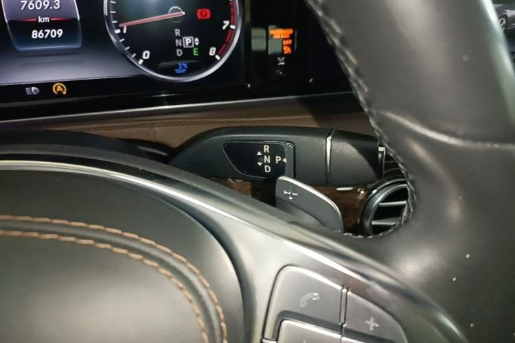 Used Mercedes-Benz S-Class 2014 S 320 L Business Model Gear Lever
