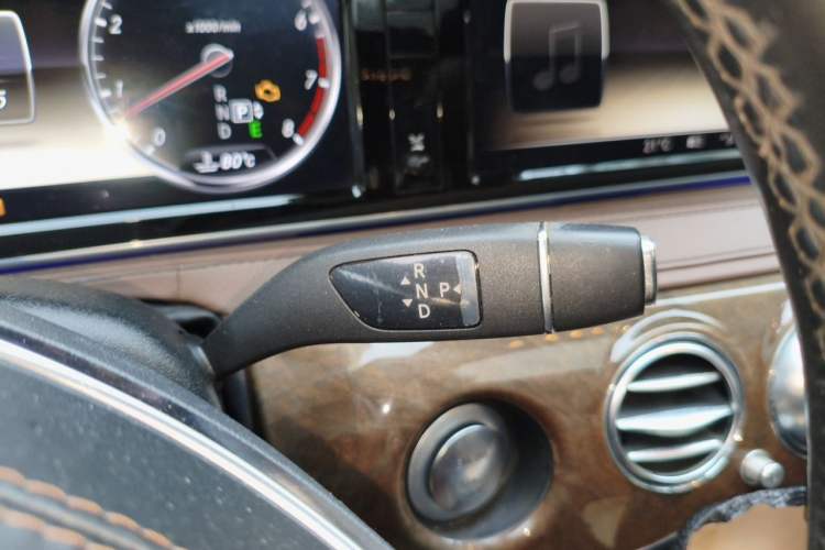 Used Mercedes-Benz S-Class 2014 S 400 L Prestige Edition Gear Lever