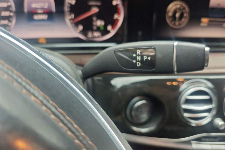 Used Mercedes-Benz S-Class 2014 S 320 L Luxury Model Gear Lever