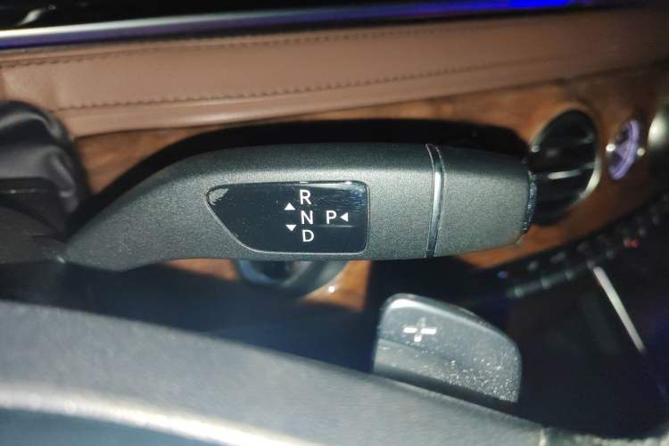 Used Mercedes-Benz S-Class 2014 S 320 L Luxury Model Gear Lever