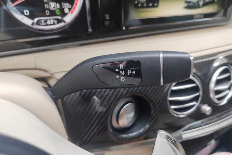 Used Mercedes-Benz S-Class 2014 S 400 L Luxury Model Gear Lever