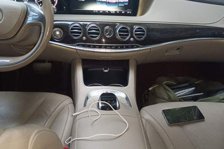 Used Mercedes-Benz S-Class 2014 S 320 L Business Model Gear Lever