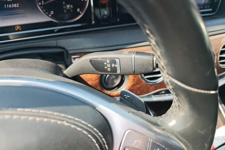 Used Mercedes-Benz S-Class 2014 S 320 L Business Model Gear Lever