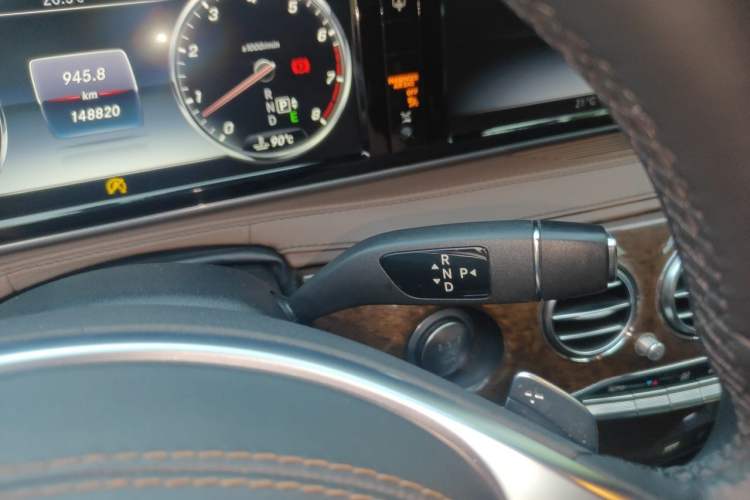 Used Mercedes-Benz S-Class 2014 S 320 L Business Model Gear Lever