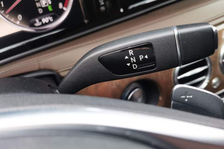 Used Mercedes-Benz S-Class 2014 S 400 L Prestige Edition Gear Lever