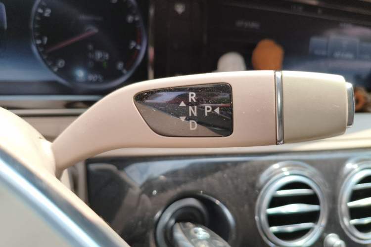 Used Mercedes-Benz S-Class 2014 S 320 L Luxury Model Gear Lever