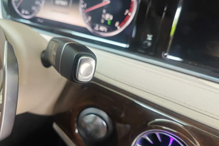 Used Mercedes-Benz S-Class 2014 S 400 L Prestige Edition Gear Lever