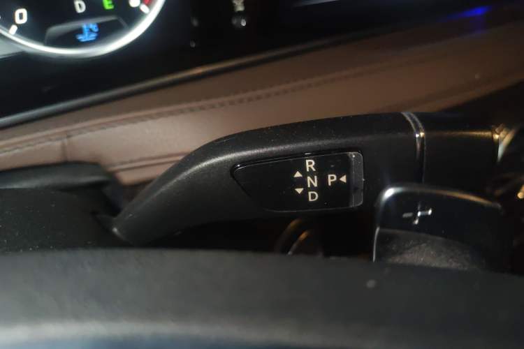 Used Mercedes-Benz S-Class 2014 S 320 L Business Model Gear Lever