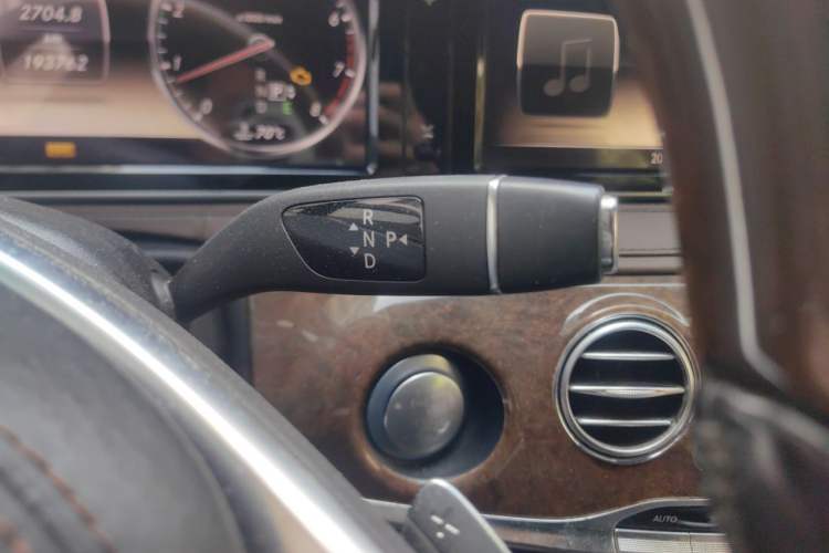 Used Mercedes-Benz S-Class 2014 S 400 L Prestige Edition Gear Lever