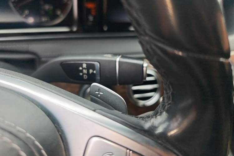 Used Mercedes-Benz S-Class 2014 S 320 L Business Model Gear Lever