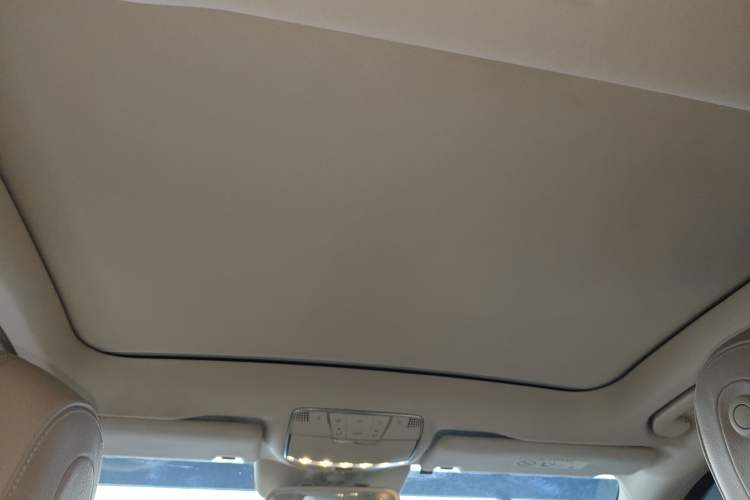 Used Mercedes-Benz S-Class 2014 S 320 L Business Model Headliner