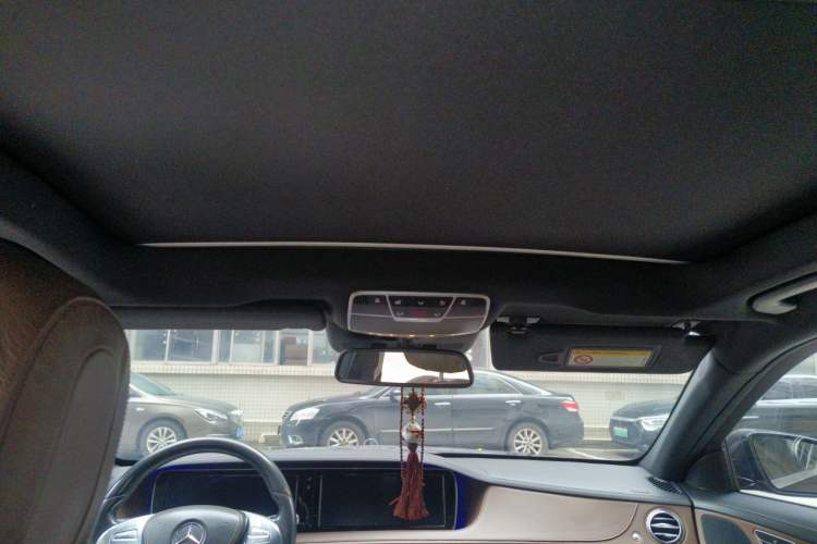 Used Mercedes-Benz S-Class 2014 S 320 L Business Model Headliner