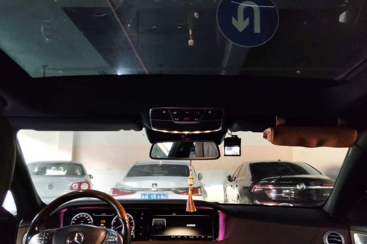 Used Mercedes-Benz S-Class 2014 S 400 L Luxury Model Headliner