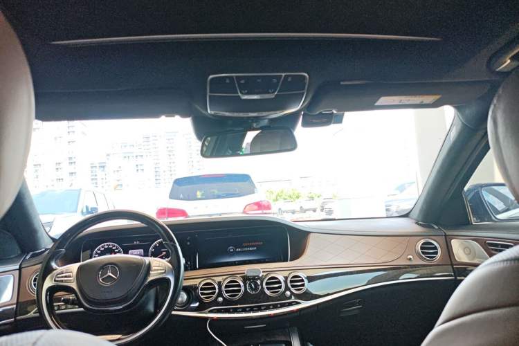 Used Mercedes-Benz S-Class 2014 S 600 L Headliner